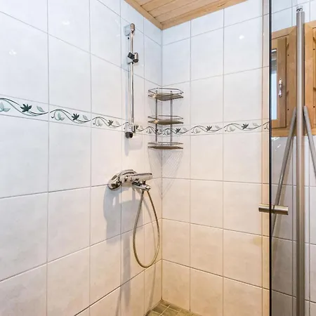 Purjeranta By Interhome Koirakivi